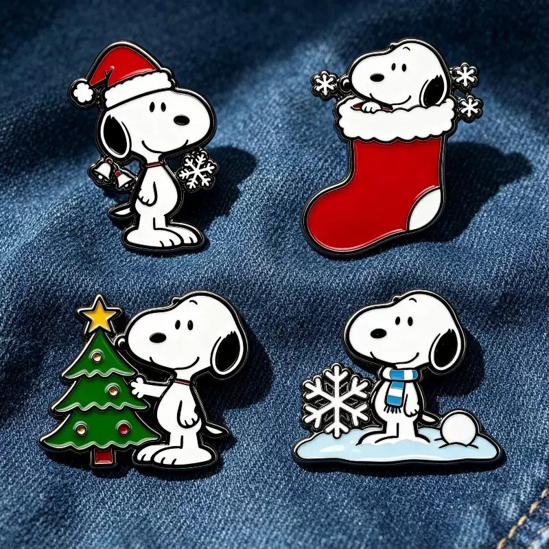 크리스마스 테마의 귀여운 강아지 캐릭터 에나멜 뱃지 4 - Enamel Pin Set 리뷰 및 가격