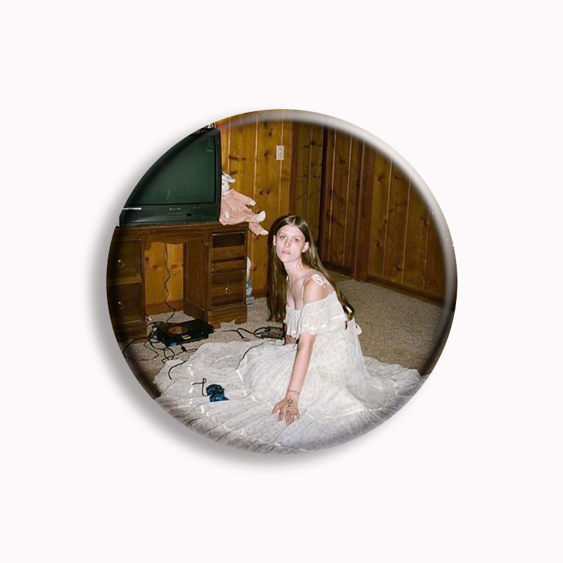 가수 Ethel Cain, But Still Beaut - Pin Button Badge 리뷰 및 가격